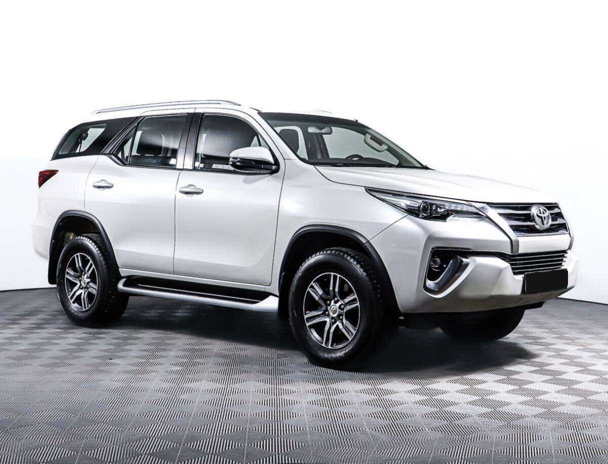 Toyota Fortuner, 2019 Фото №3