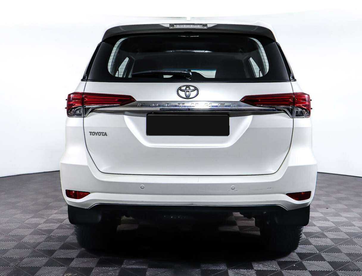 Toyota Fortuner, 2019 Фото №6