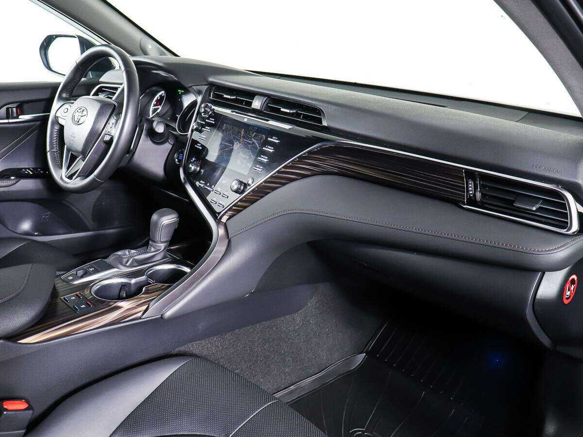 Toyota Camry, 2019 - 43 798 км. | Фото №8