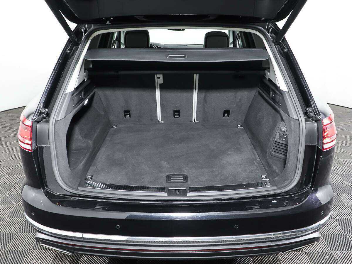 Volkswagen Touareg, 2020 Фото №9