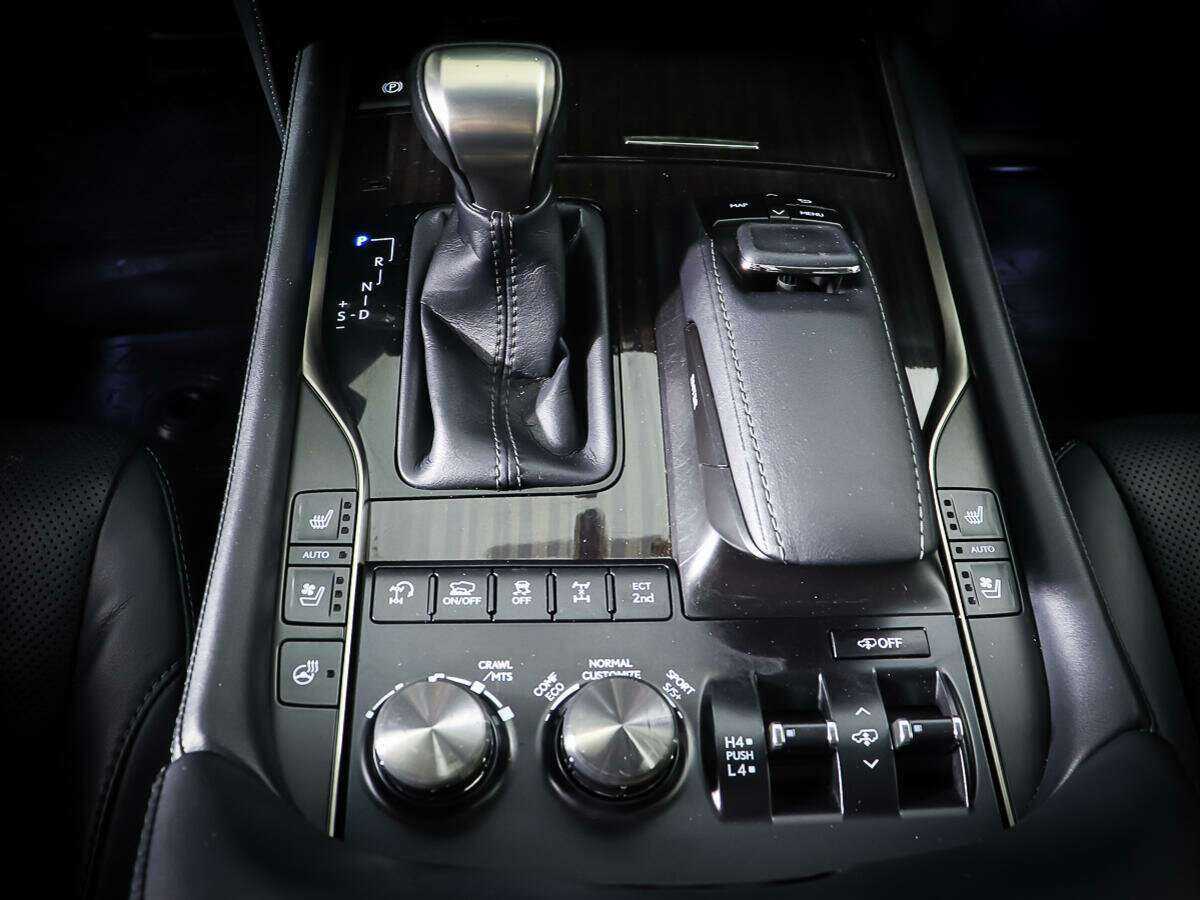 Lexus LX 450d, 2016 Фото №20