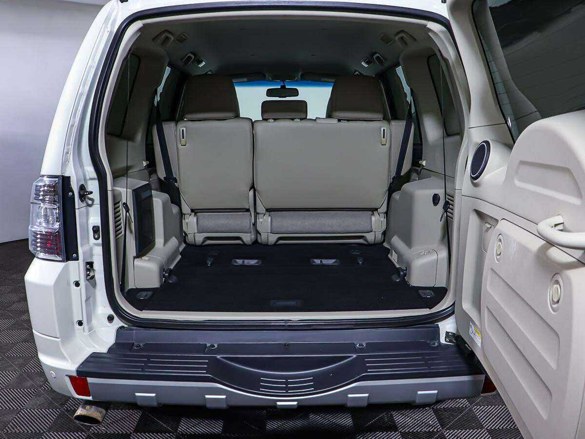 Mitsubishi Pajero, 2019 Фото №9