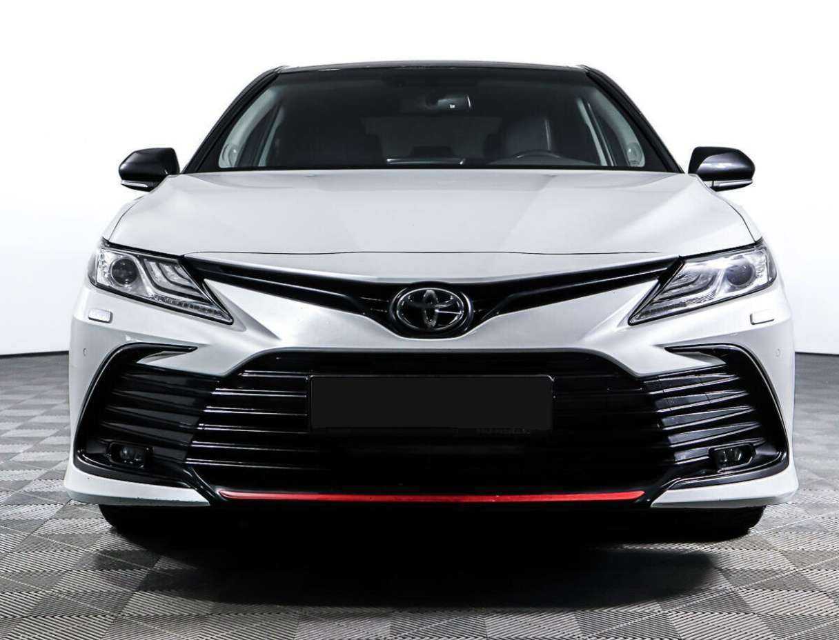 Toyota Camry, 2021 - 65 653 км. | Фото №2