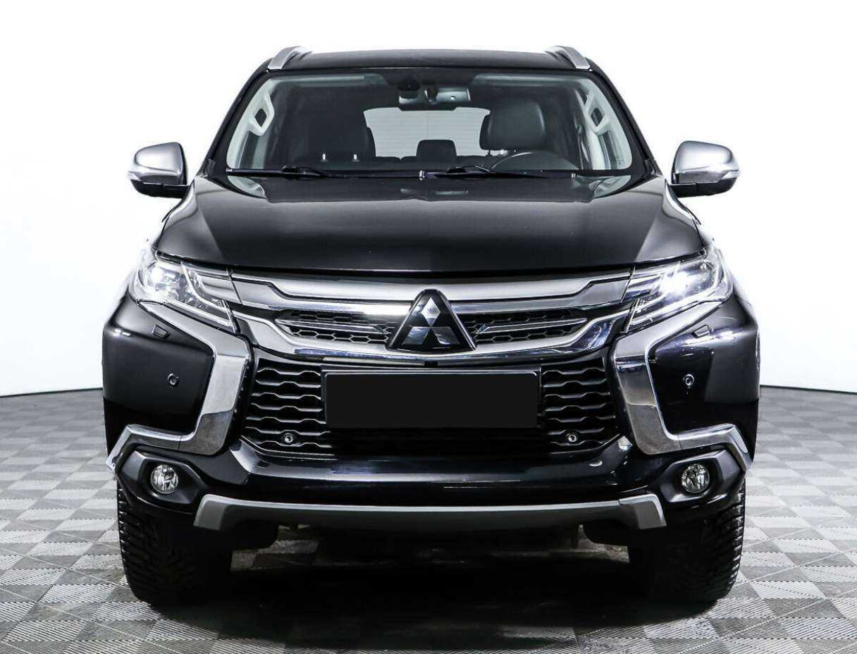 Mitsubishi Pajero Sport, 2019 - 65 600 км. | Фото №2