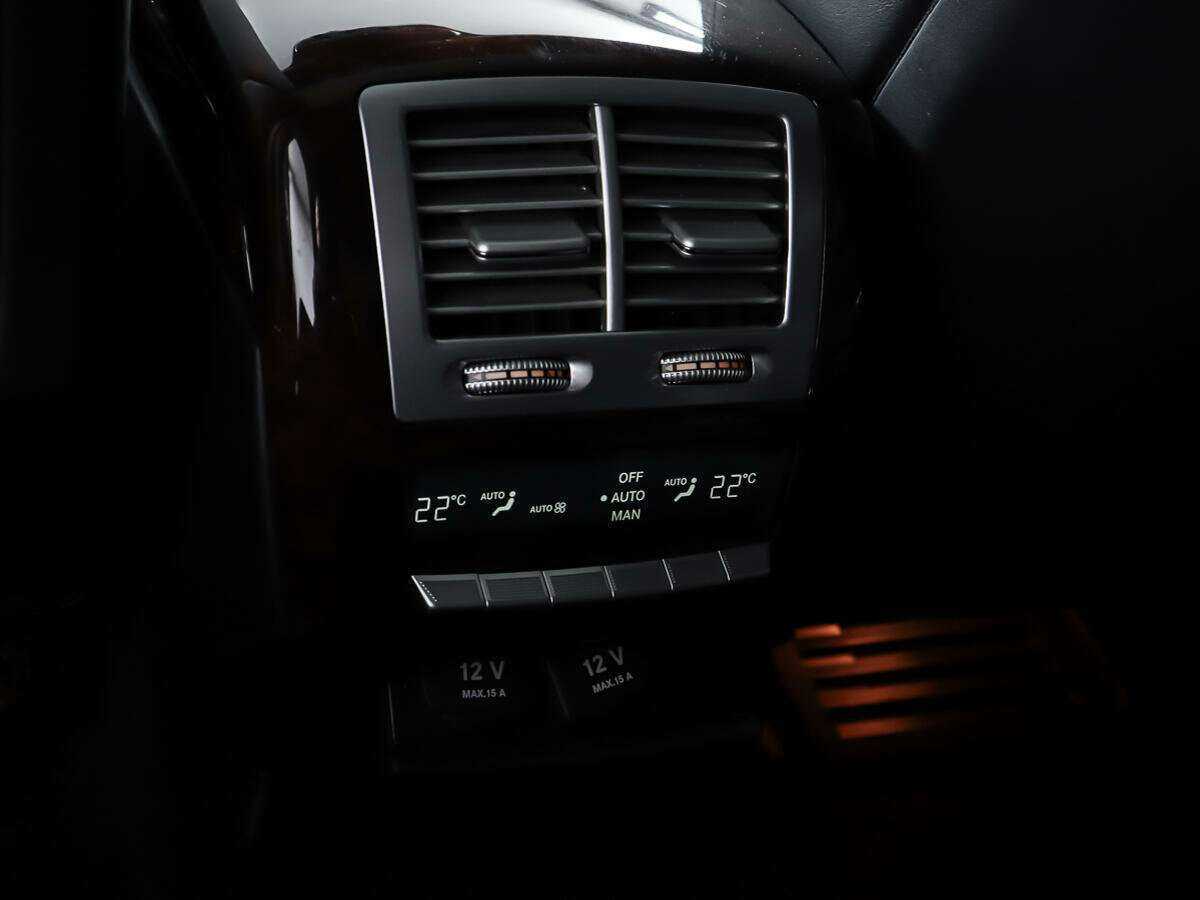 Mercedes-Benz S-Класс 550, 2006 Фото №21