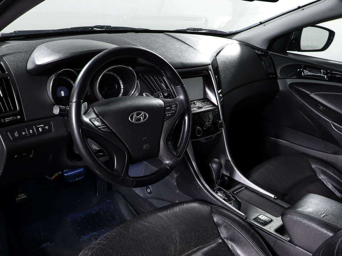 Hyundai Sonata, 2011 Фото №13