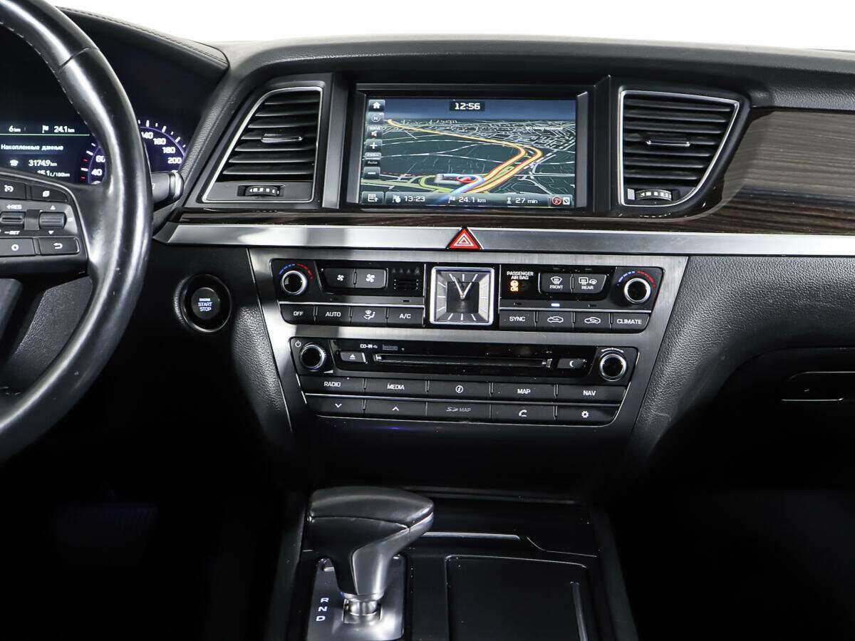 Genesis G80, 2017 Фото №14