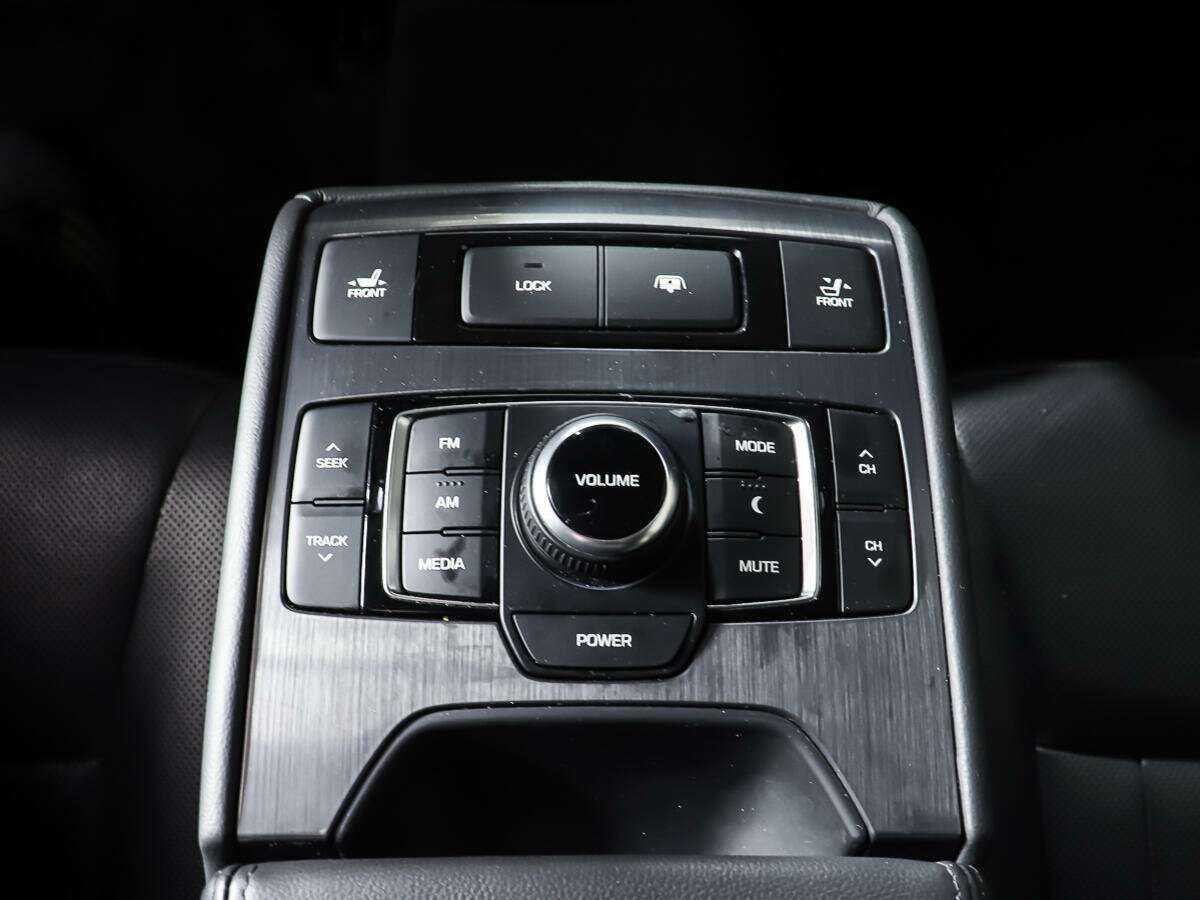 Genesis G80, 2017 Фото №17