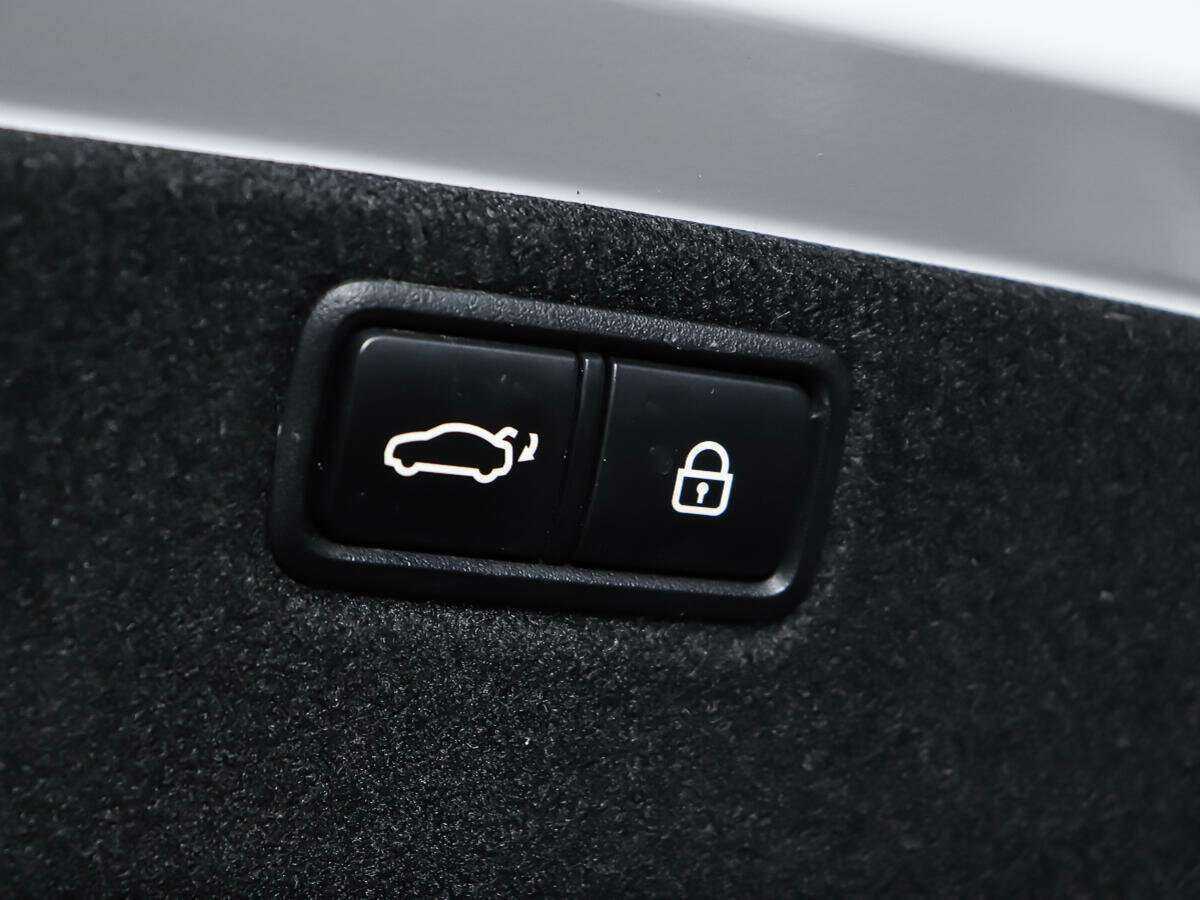 Genesis G80, 2017 Фото №27