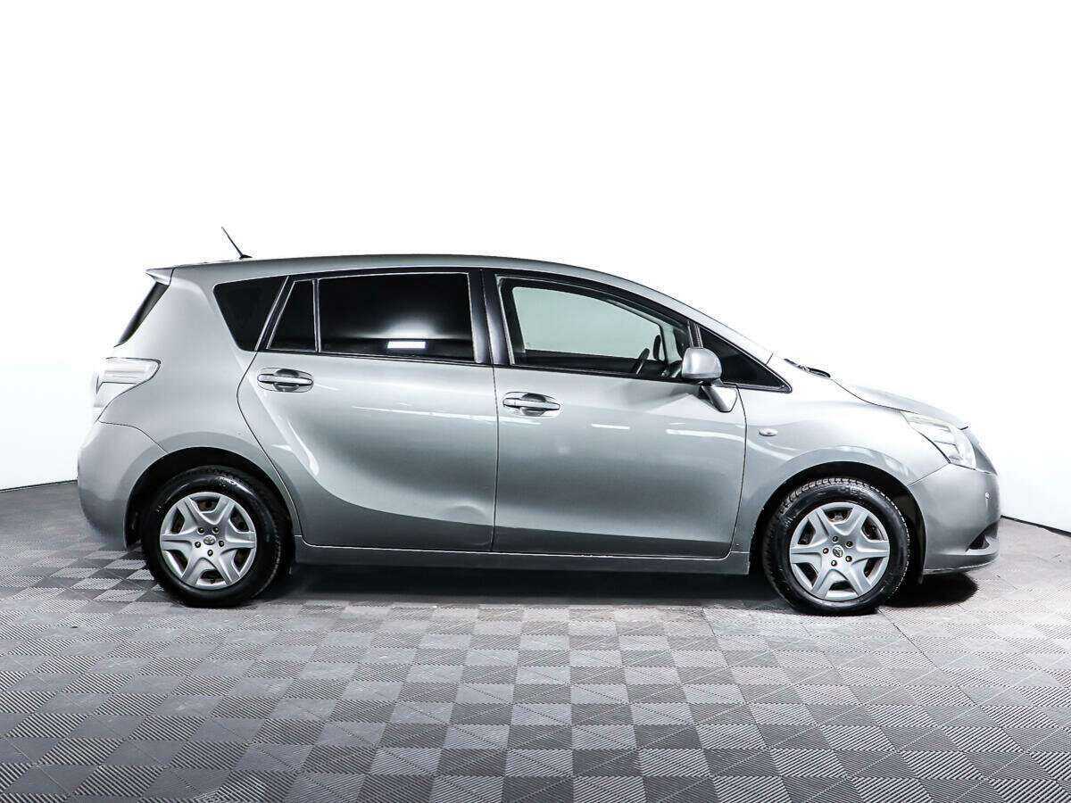 Toyota Verso, 2011 Фото №4