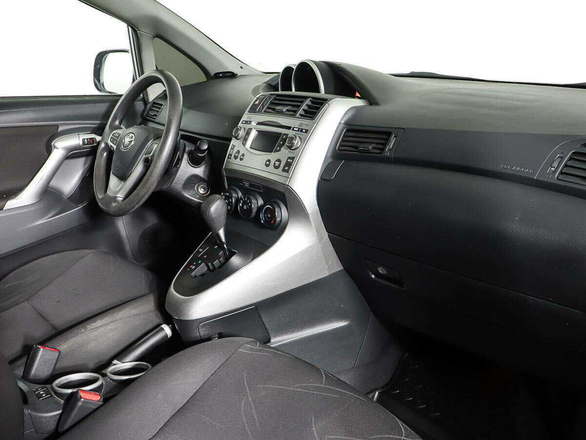 Toyota Verso, 2011 Фото №9