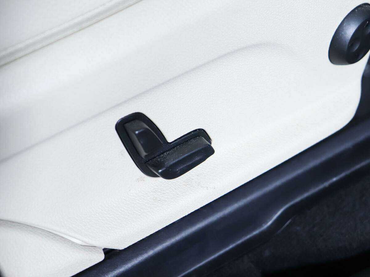 Mercedes-Benz GLC 300, 2016 Фото №18