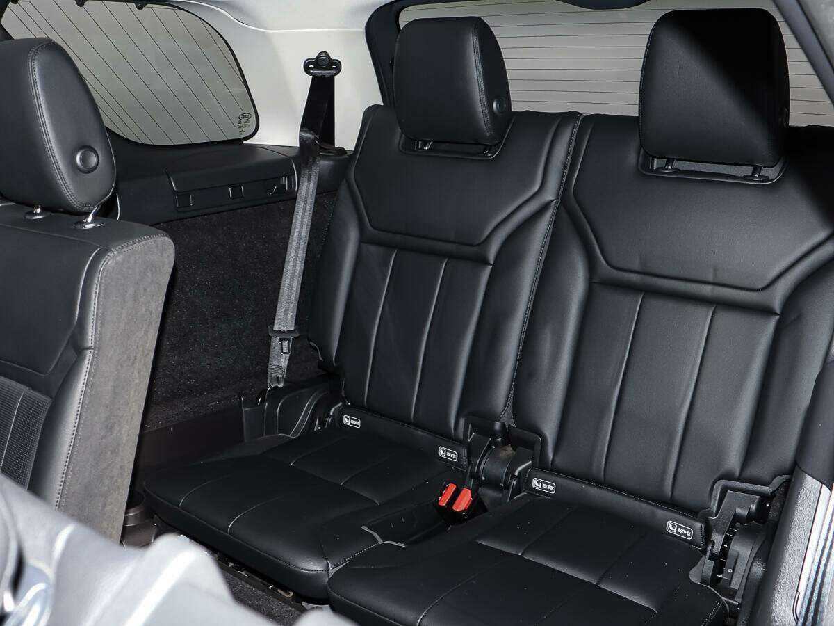 Land Rover Discovery, 2018 Фото №11