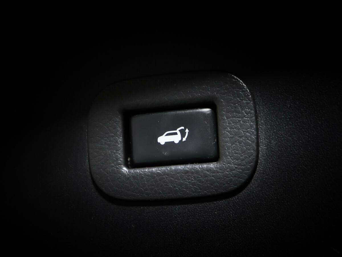 Infiniti QX80, 2014 Фото №16