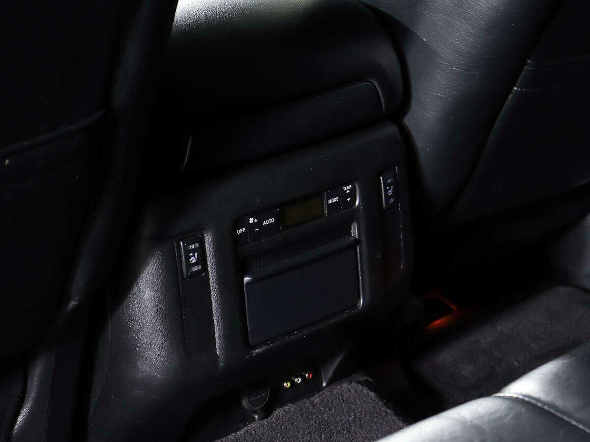 Infiniti QX80, 2014 Фото №17