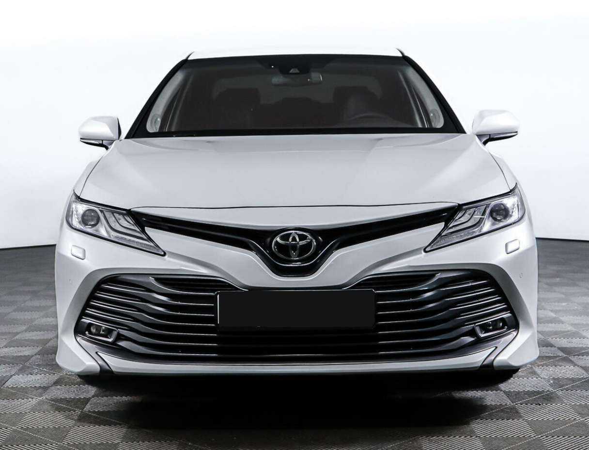 Toyota Camry, 2018 - 92 839 км. | Фото №2