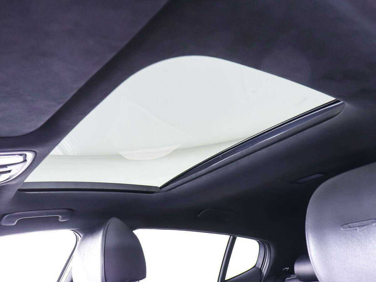 Kia Stinger, 2018 Фото №22