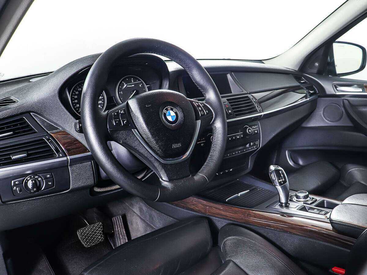 BMW X5 35d, 2010 Фото №13
