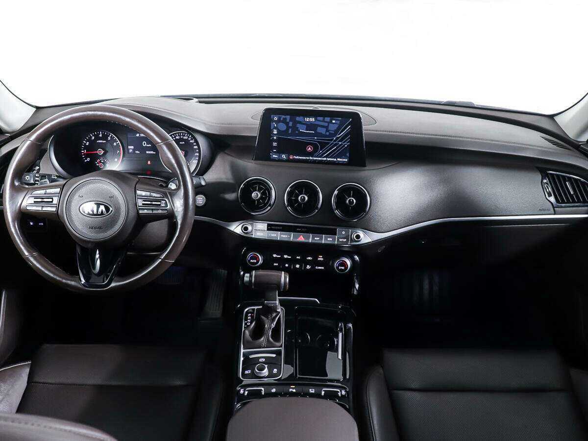 Kia Stinger, 2018 Фото №11