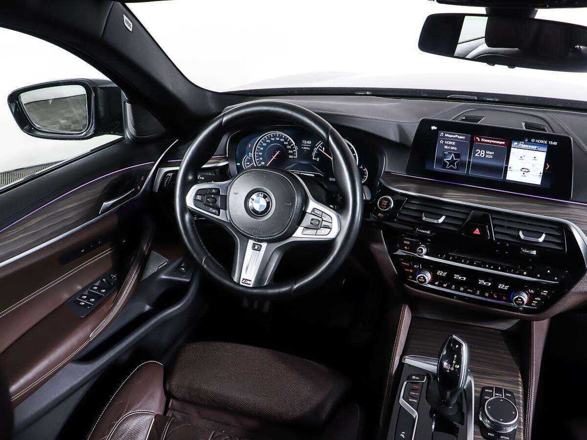 BMW 5 серии 530d xDrive, 2017 Фото №18