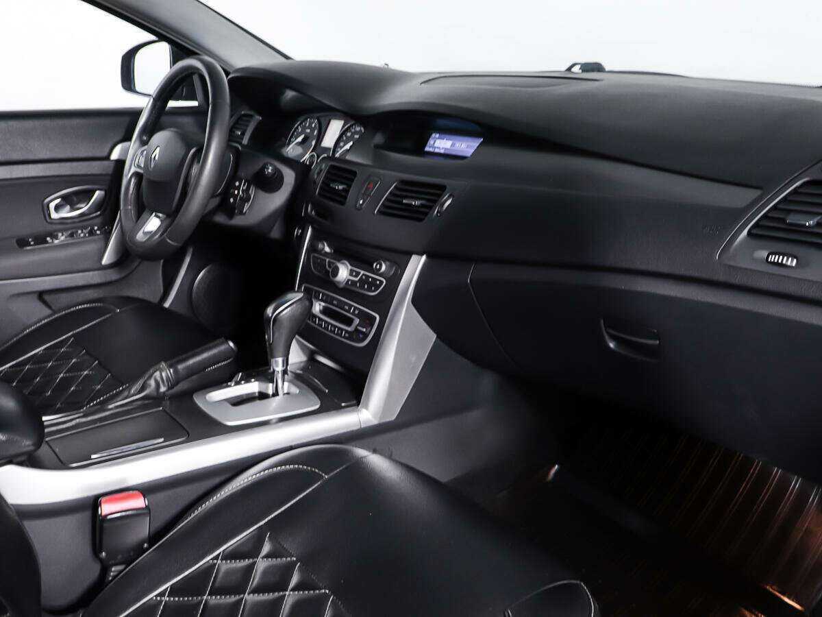 Renault Latitude, 2012 Фото №9