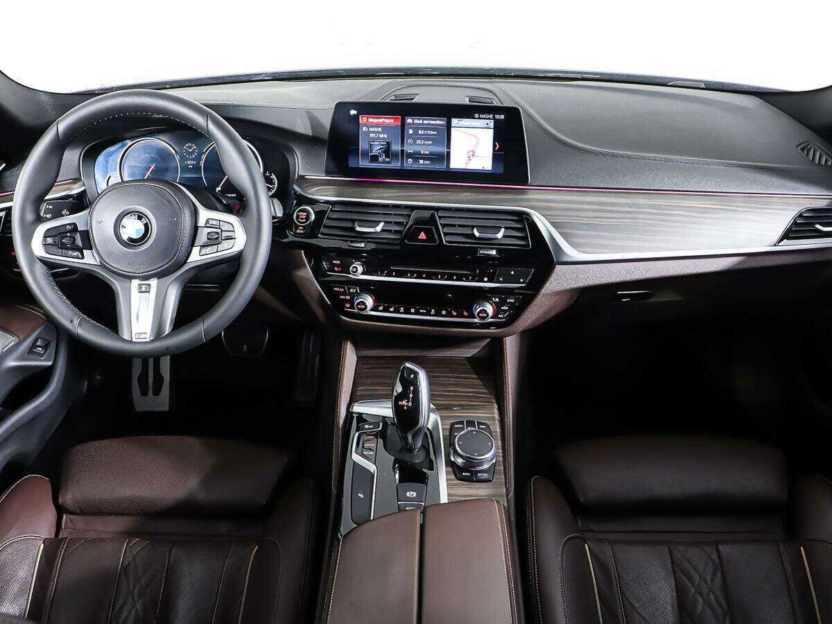 BMW 5 серии 530d xDrive, 2017 Фото №13