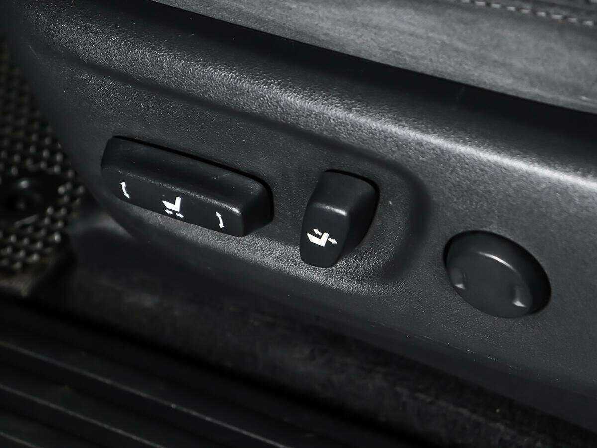 Toyota Land Cruiser Prado, 2015 Фото №16