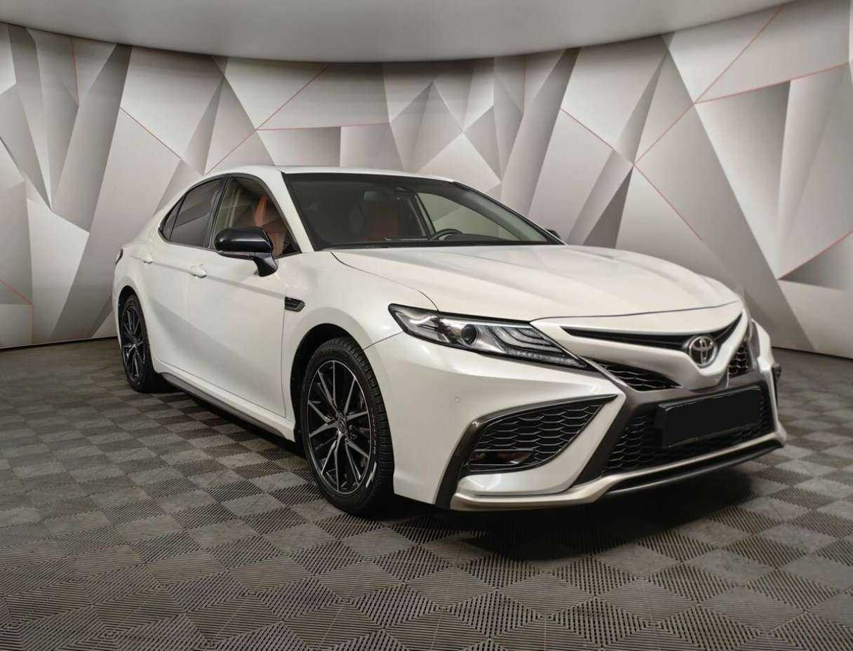 Toyota Camry US Market, 2022 - 24 785 км. | Фото №3