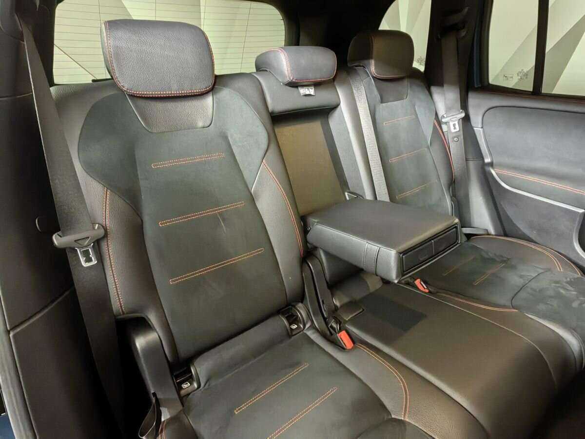 Mercedes-Benz GLB 250, 2020 Фото №13