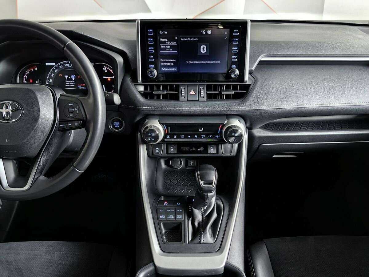 Toyota RAV4, 2021 Фото №11