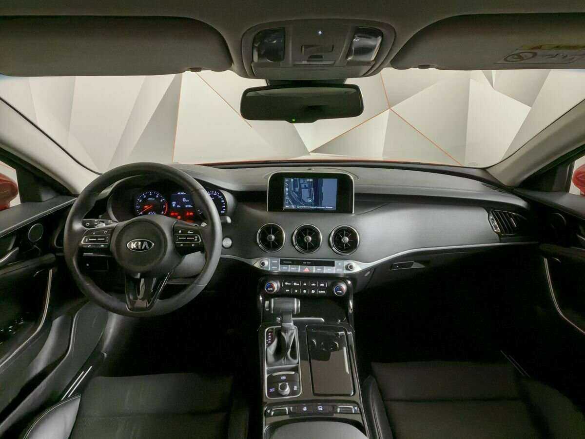 Kia Stinger, 2020 Фото №10