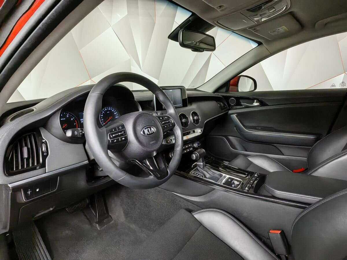 Kia Stinger, 2020 Фото №14