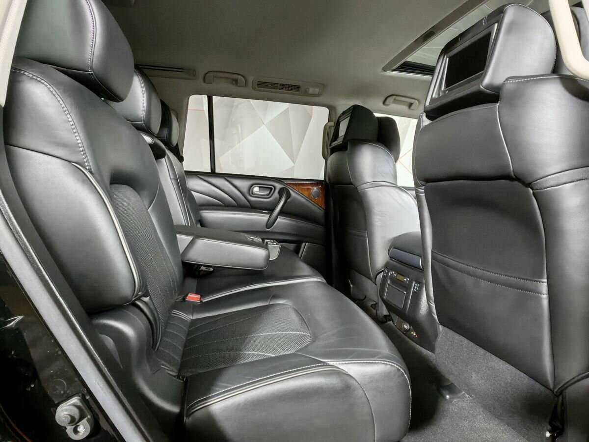 Infiniti QX80, 2017 Фото №12
