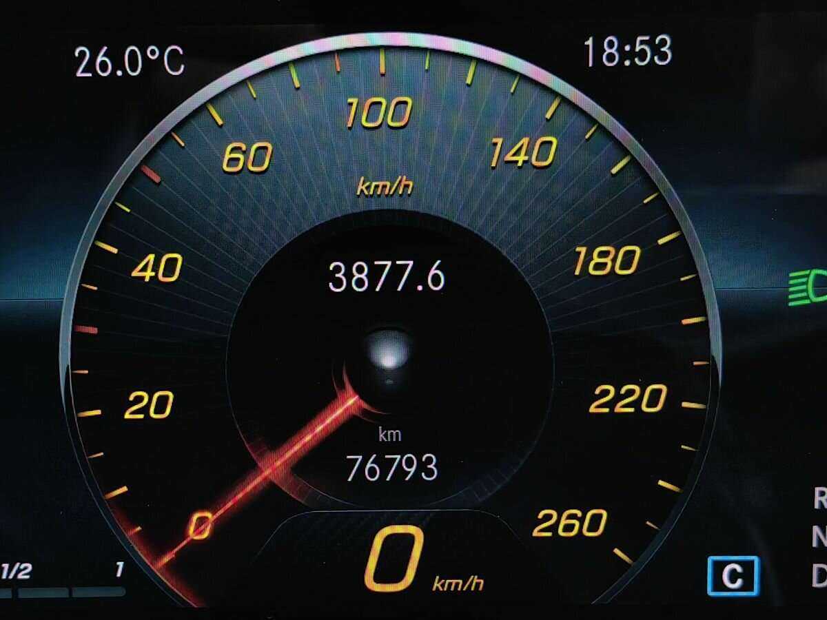 Mercedes-Benz GLB 220 d, 2020 Фото №17