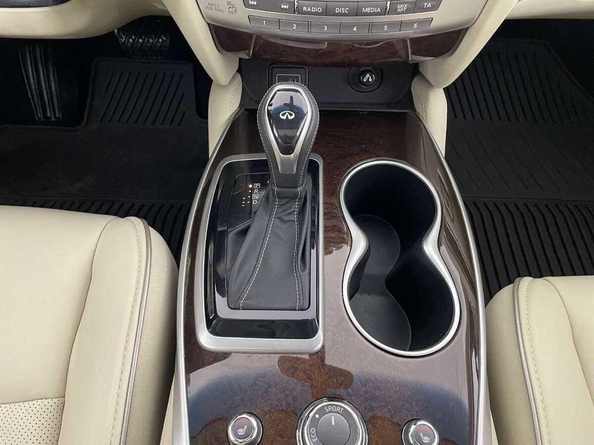 Infiniti QX60, 2019 Фото №13