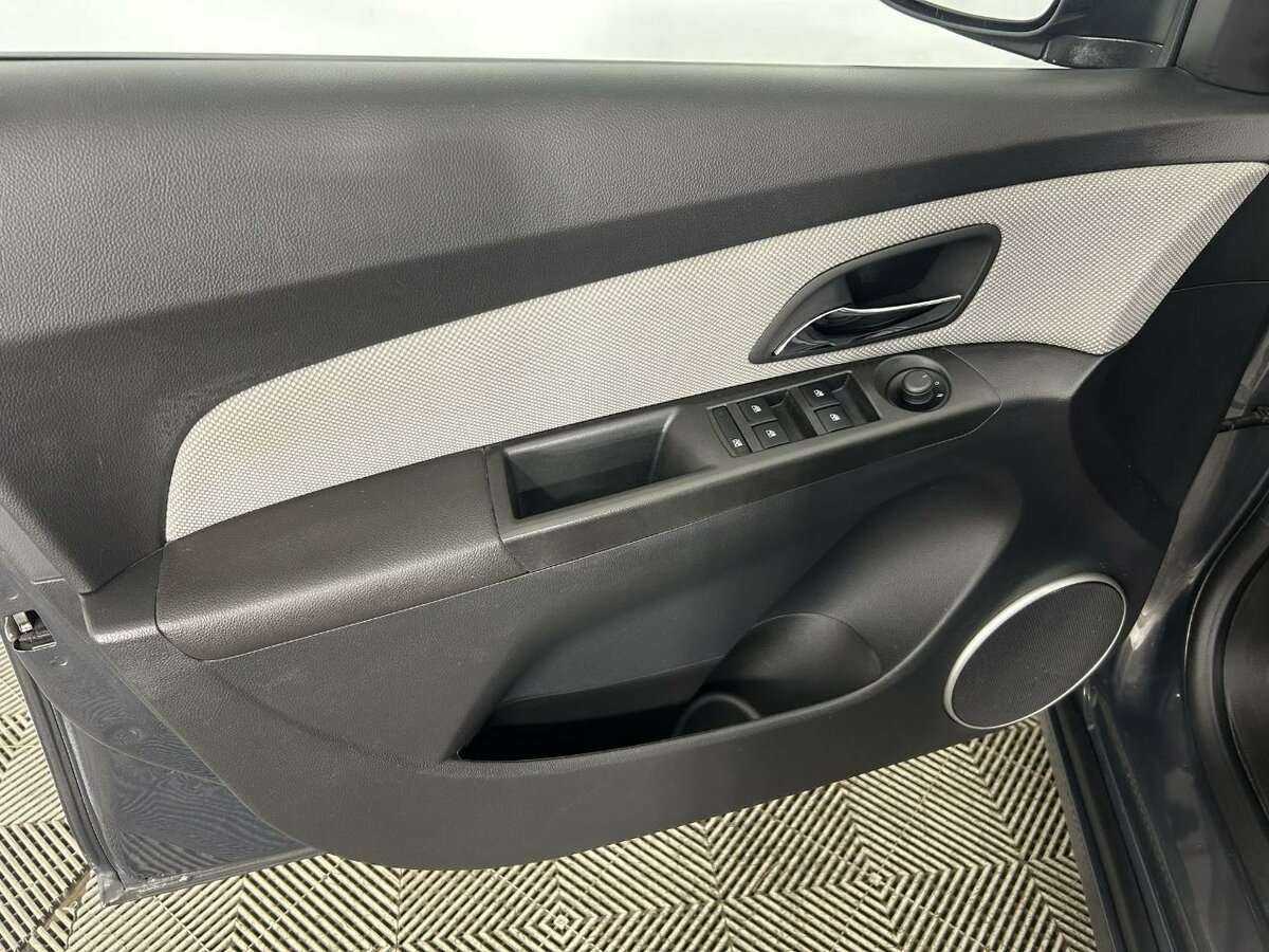 Chevrolet Cruze, 2013 - 118 892 км. | Фото №8