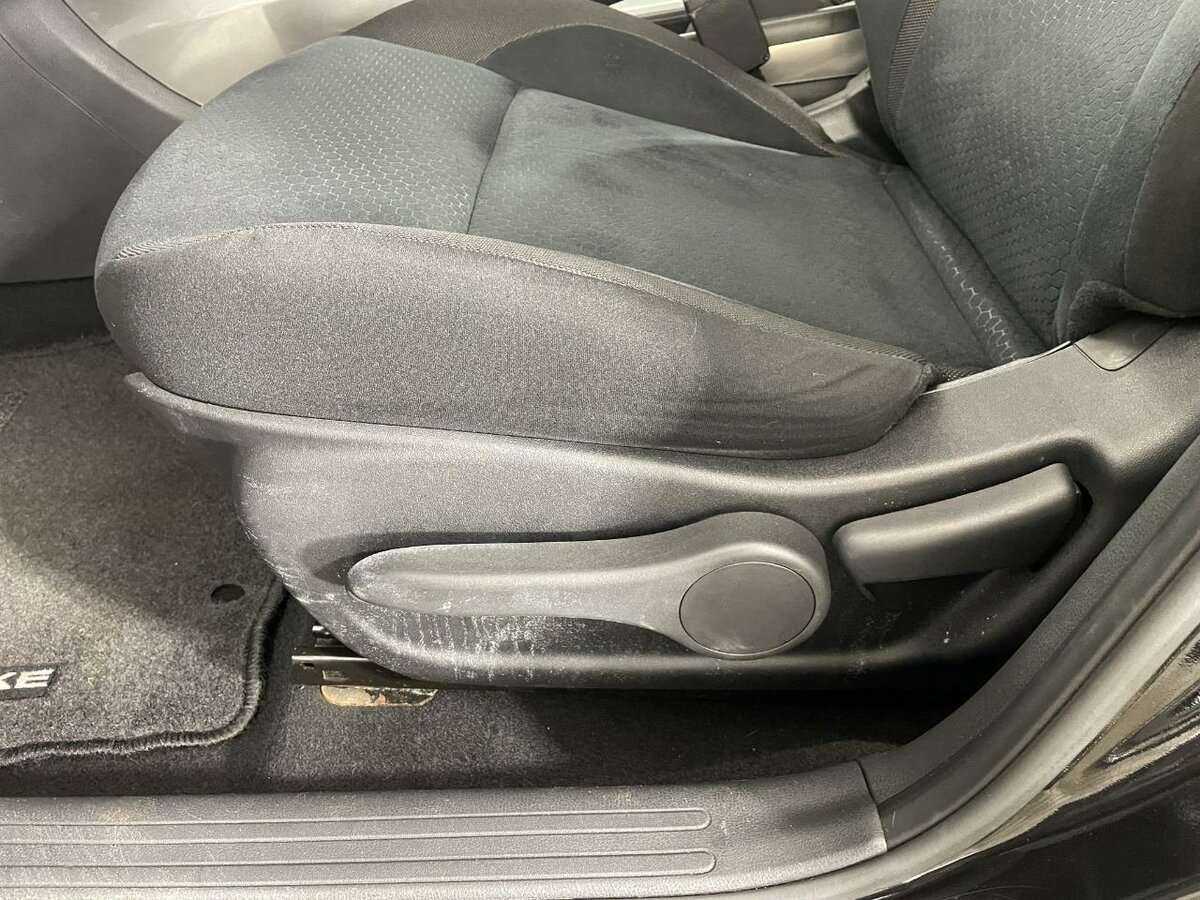 Nissan Juke, 2011 Фото №10