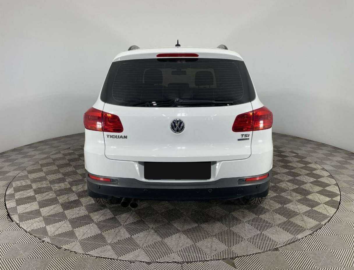 Volkswagen Tiguan, 2014 - 219 405 км. | Фото №3