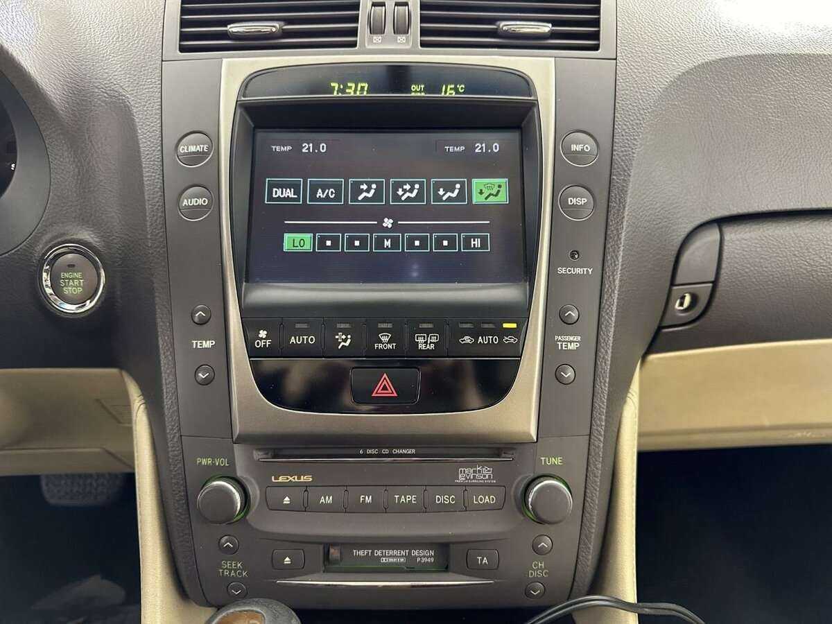 Lexus GS 300, 2005 Фото №12