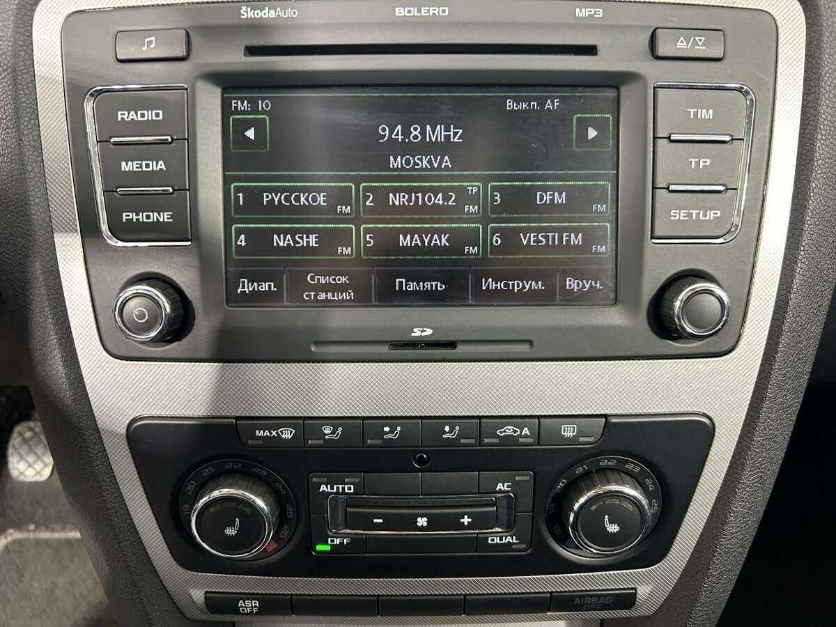 Skoda Octavia, 2011 Фото №11