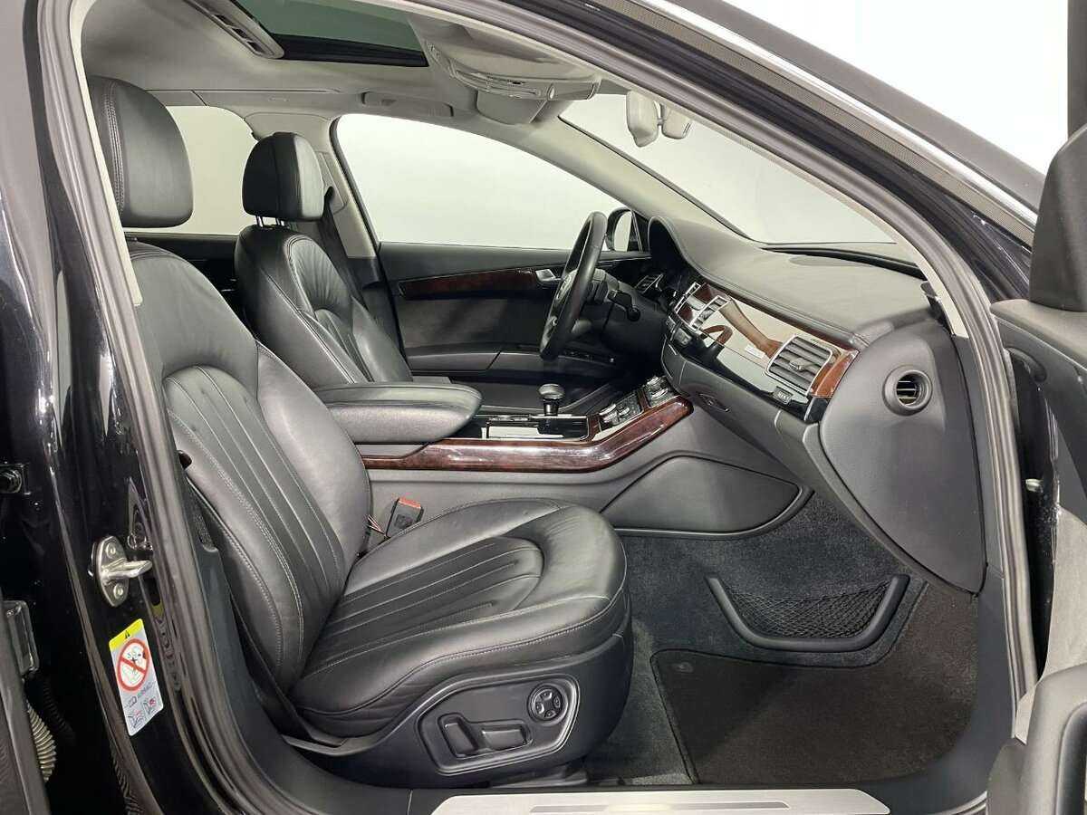 Audi A8 Long, 2011 Фото №14