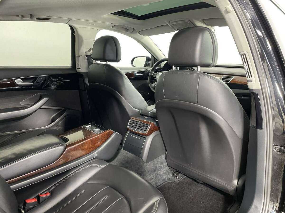 Audi A8 Long, 2011 Фото №17