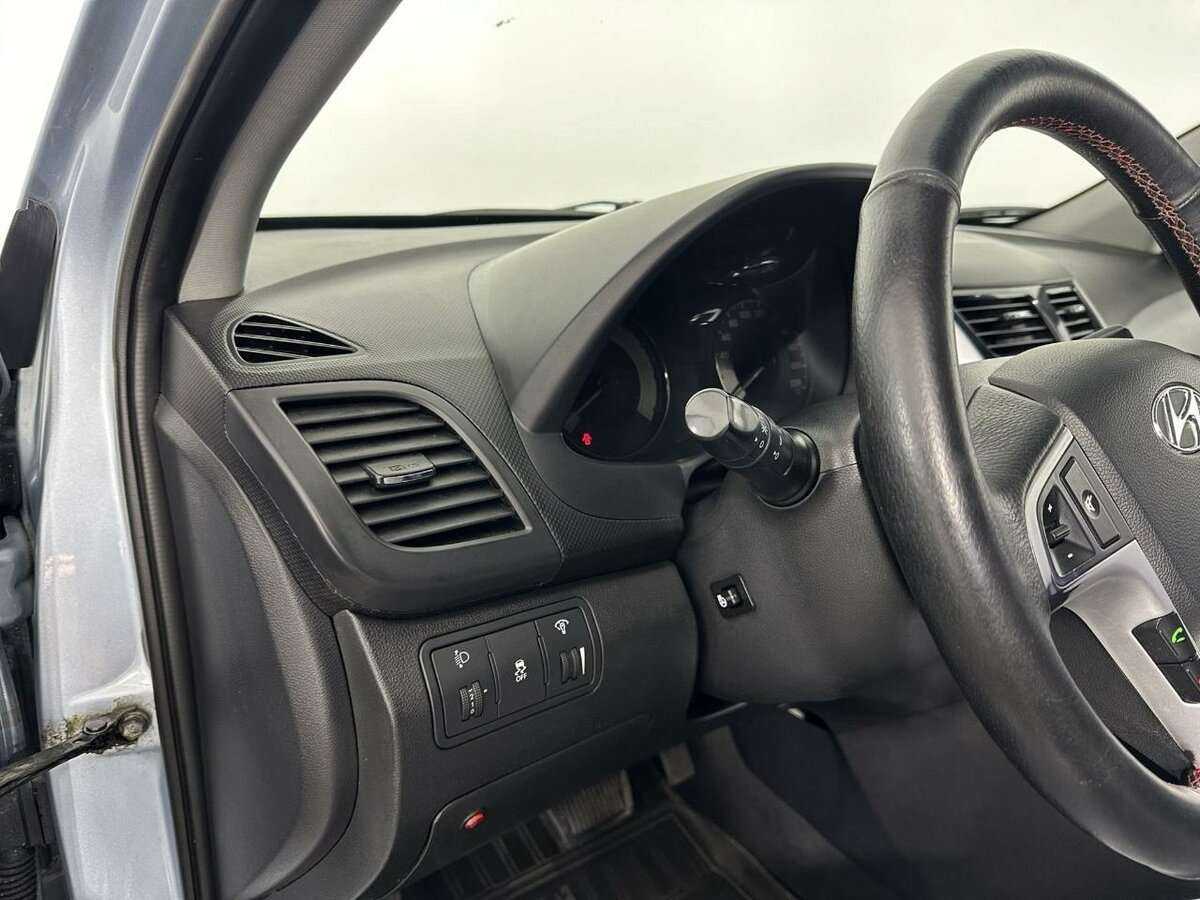 Hyundai Solaris, 2011 Фото №9