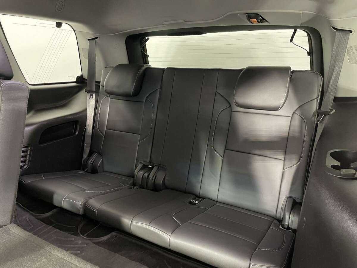 Chevrolet Tahoe, 2017 Фото №18