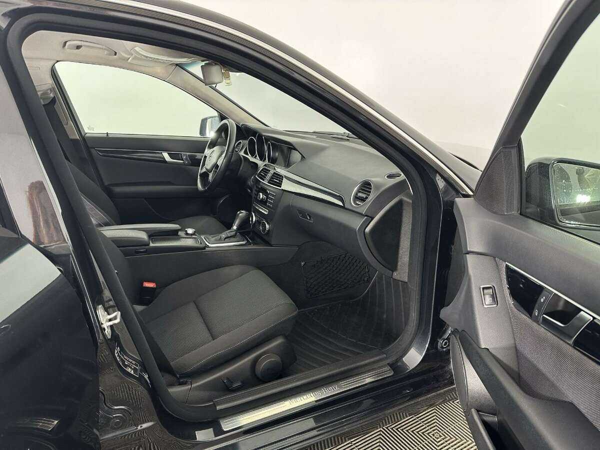 Mercedes-Benz C-Класс 180 BlueEFFICIENCY, 2011 Фото №14