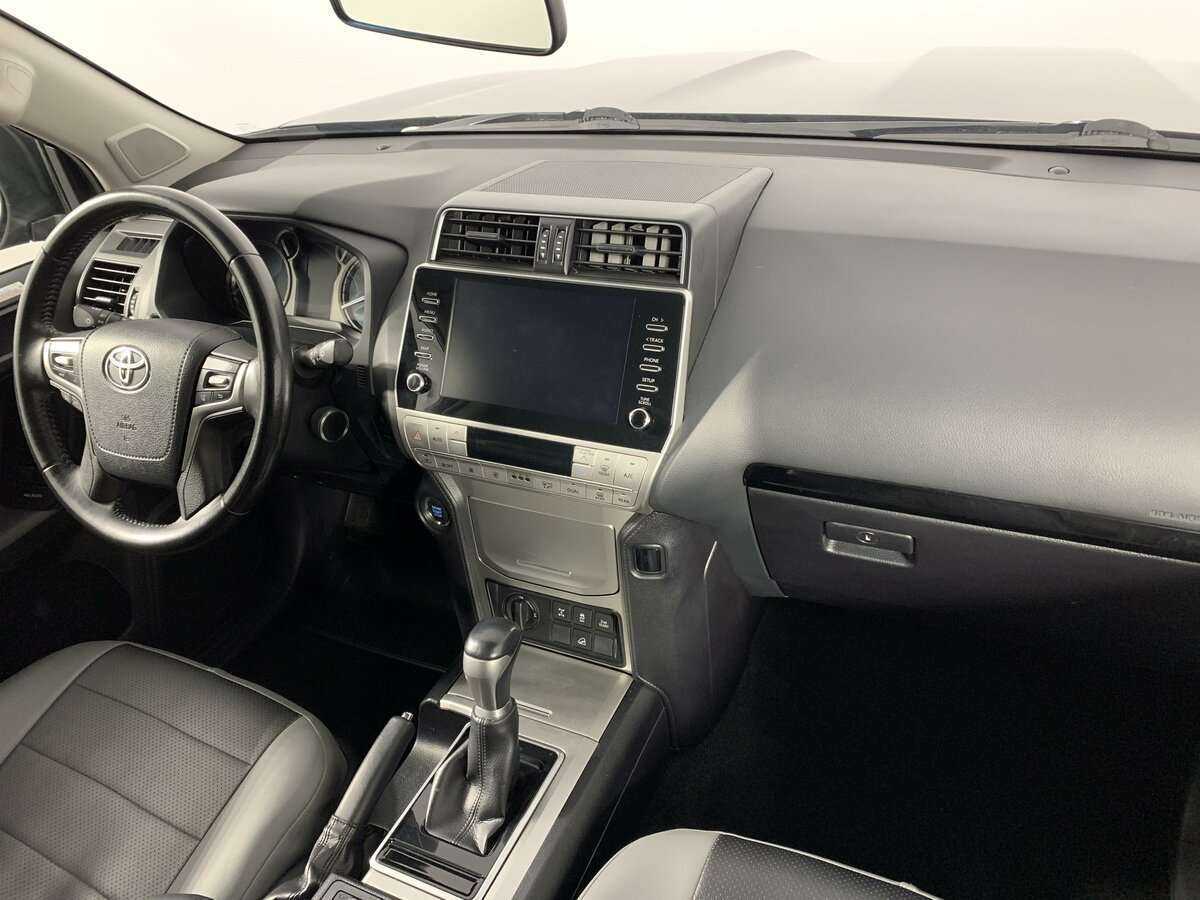 Toyota Land Cruiser Prado, 2021 - 60 190 км. | Фото №7