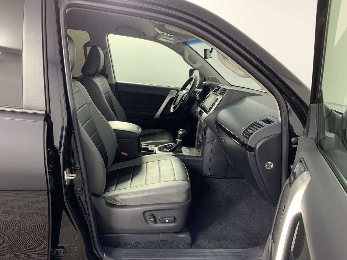 Toyota Land Cruiser Prado, 2021 Фото №14