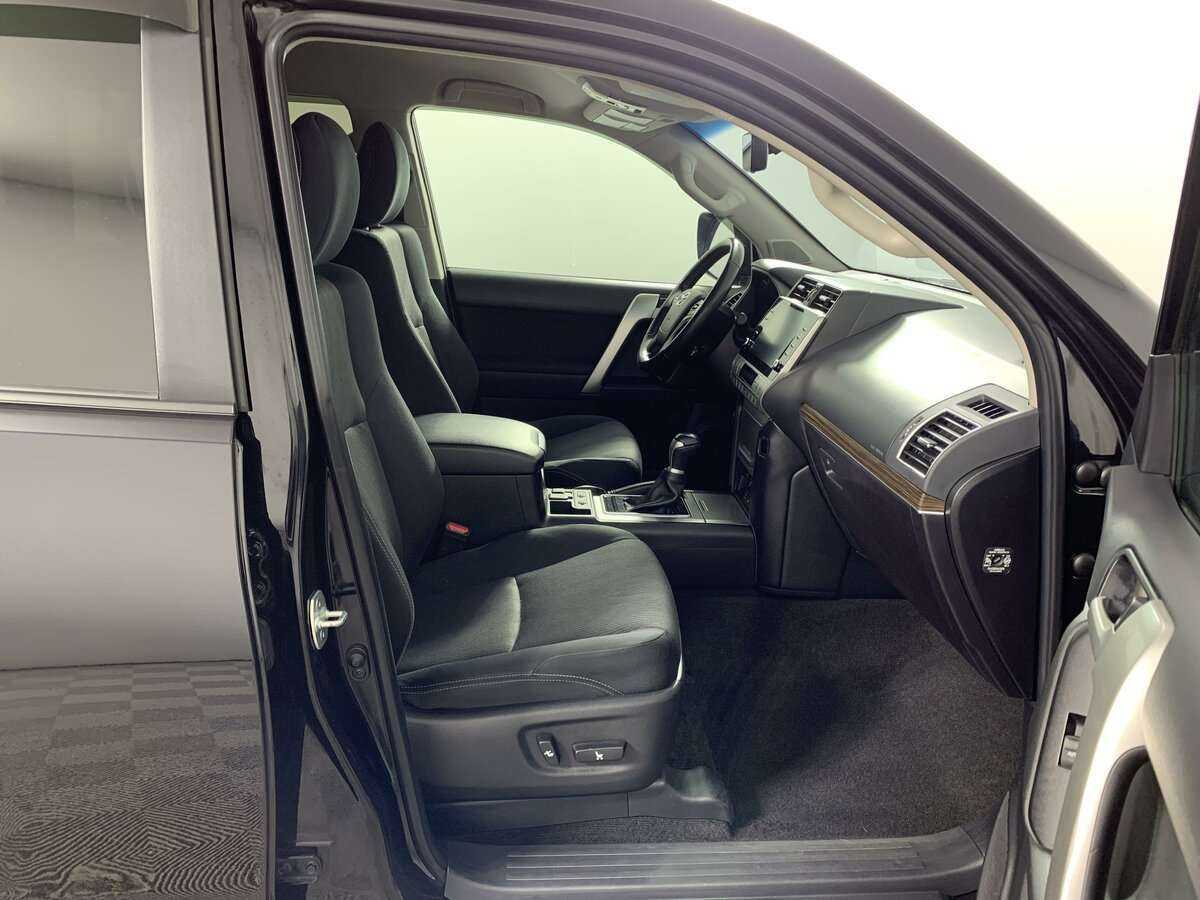 Toyota Land Cruiser Prado, 2021 Фото №20