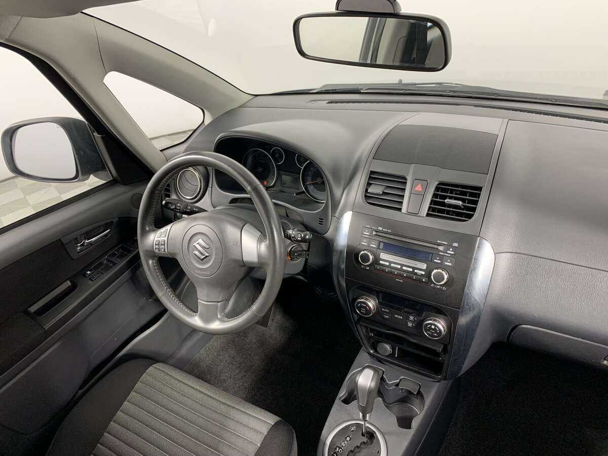 Suzuki SX4, 2010 Фото №9