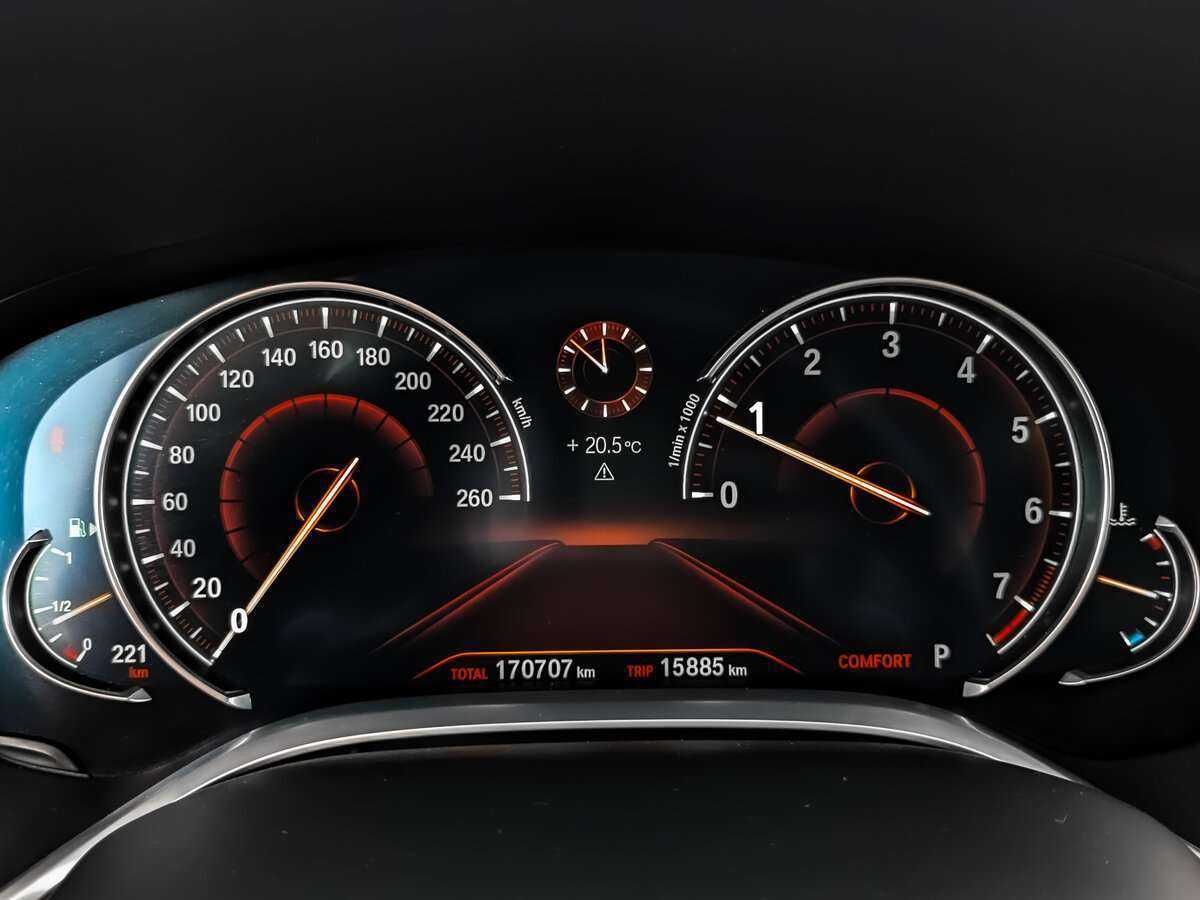 BMW 7 серии Long 750Li xDrive, 2017 Фото №12